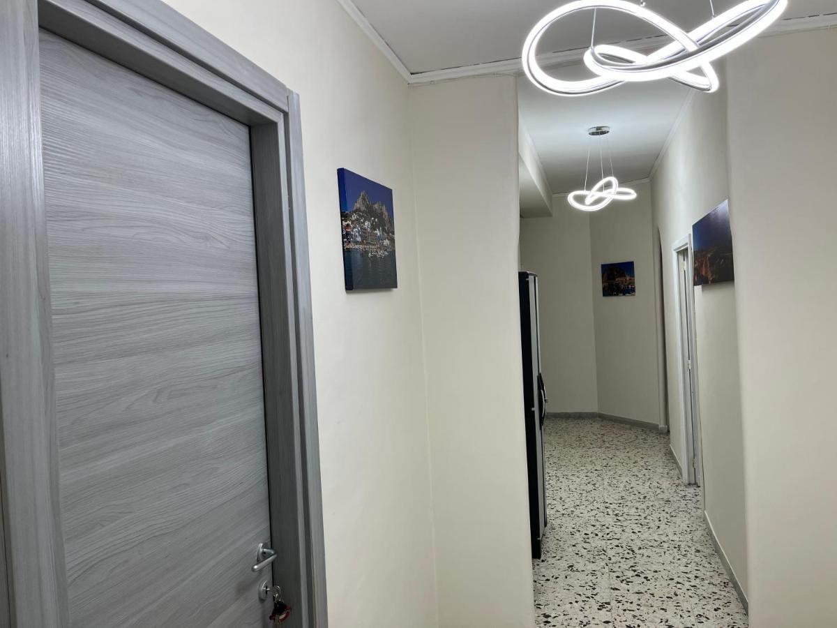 B&B Rosy Наполи Екстериор снимка